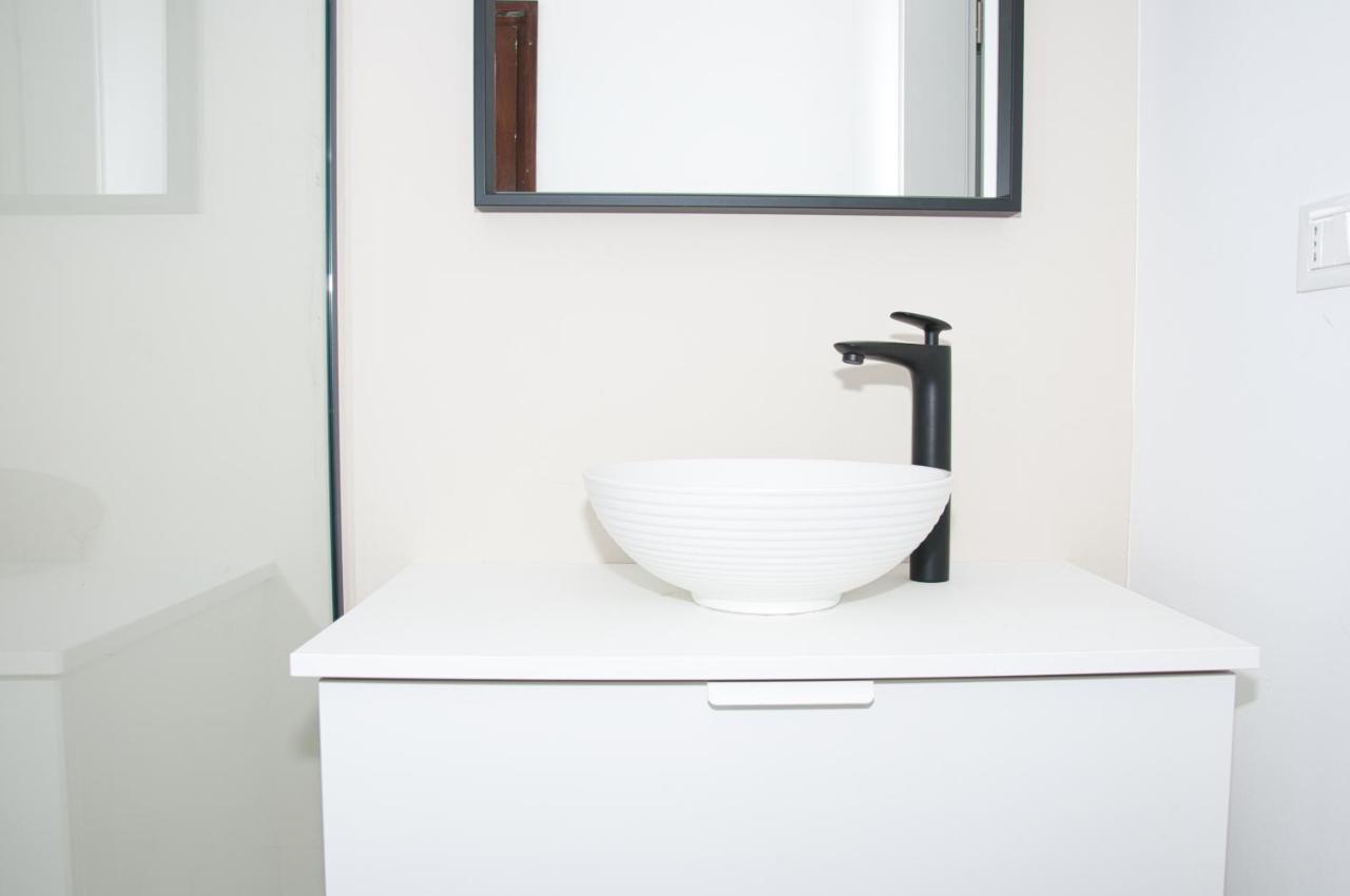 Boutiqueloft Vista Apartment Bardolino Bagian luar foto